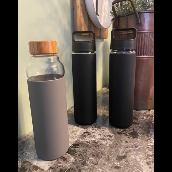 Peloton  Water Bottle Set of 3 - Picture 2 of 5